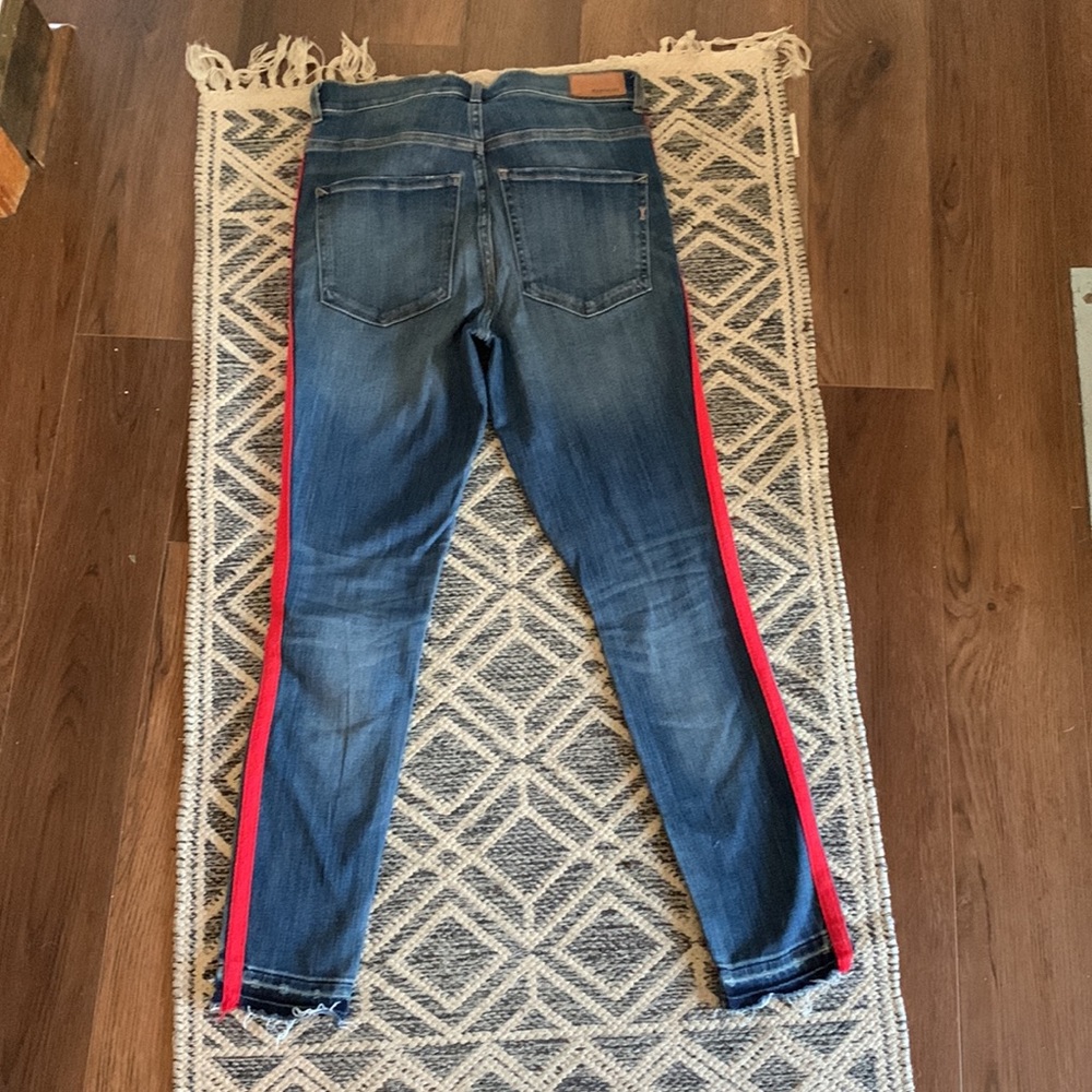 Express Jean - Picture 3 of 6